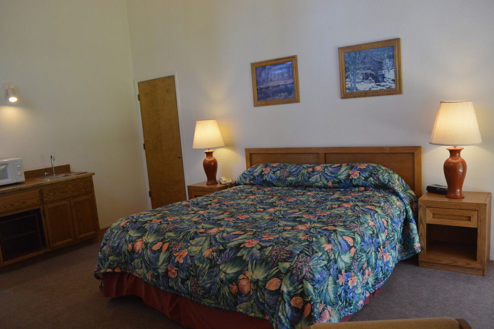 Pioneer Inn & Suites Volcano Dış mekan fotoğraf