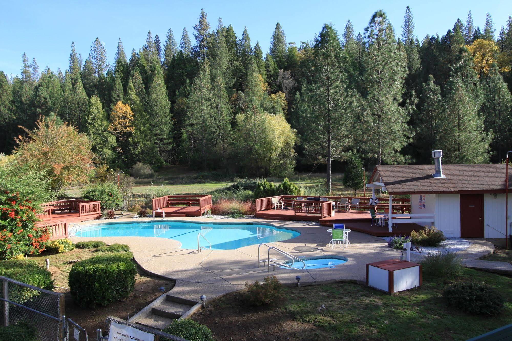 Pioneer Inn & Suites Volcano Dış mekan fotoğraf