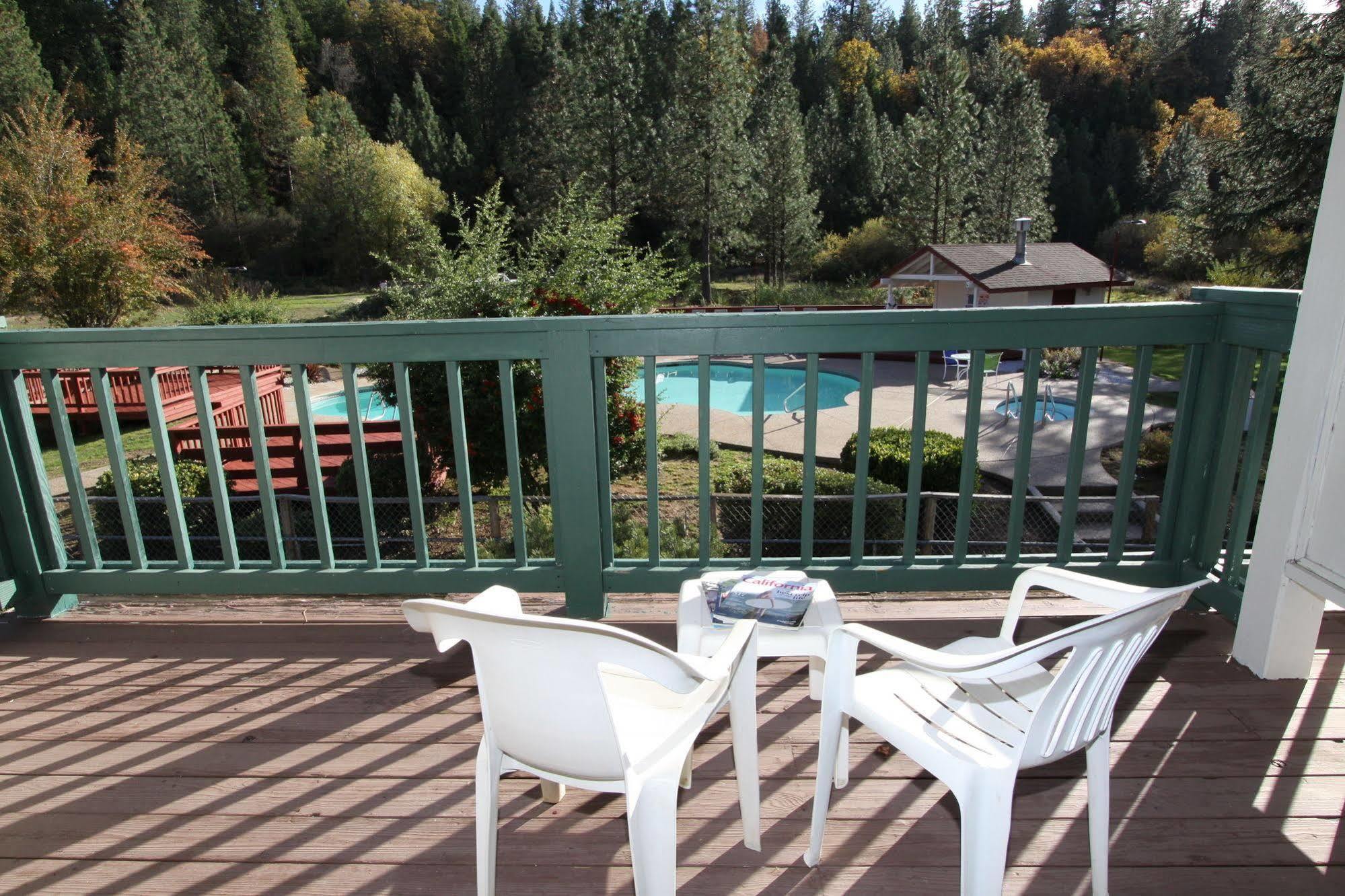 Pioneer Inn & Suites Volcano Dış mekan fotoğraf